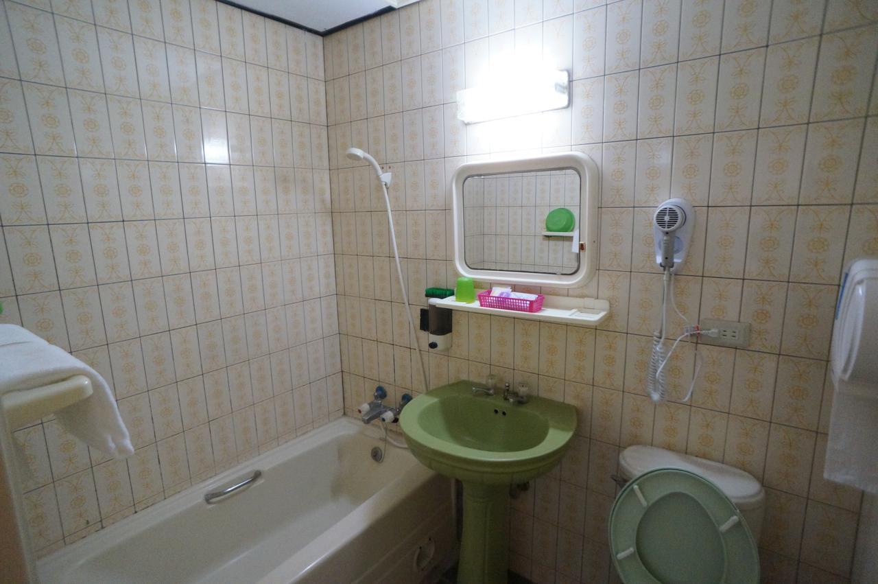 Yi Yuan Hotel Тайбэй Экстерьер фото